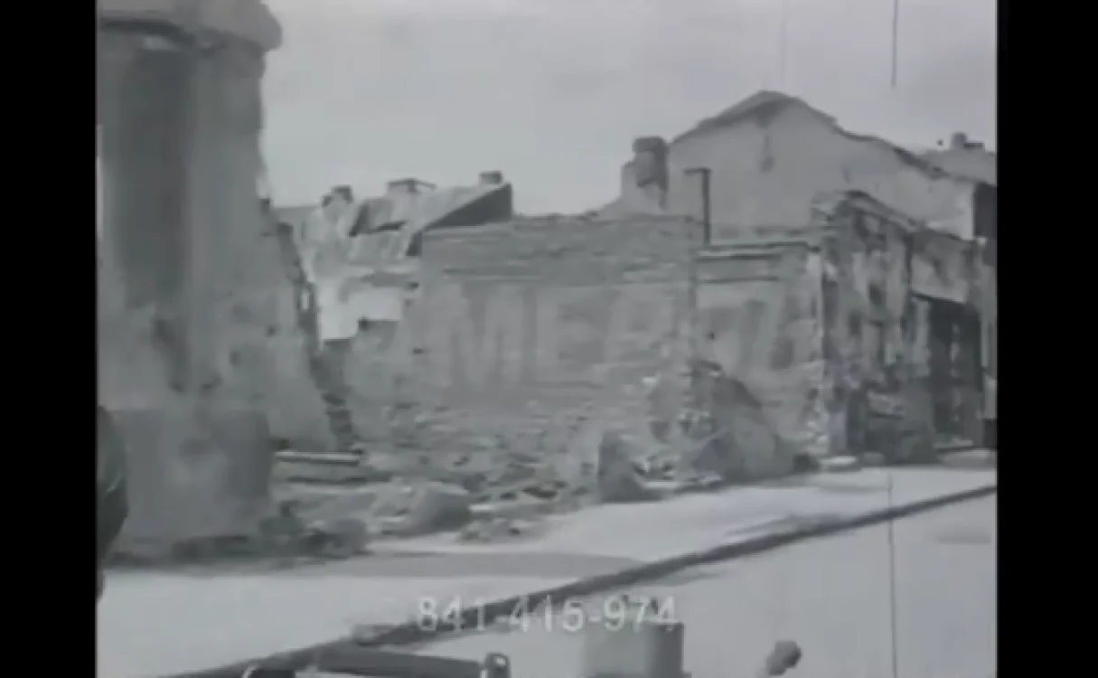 Oraşul Câmpina a fost transformat în ruine FOTO memorialploiesti.org