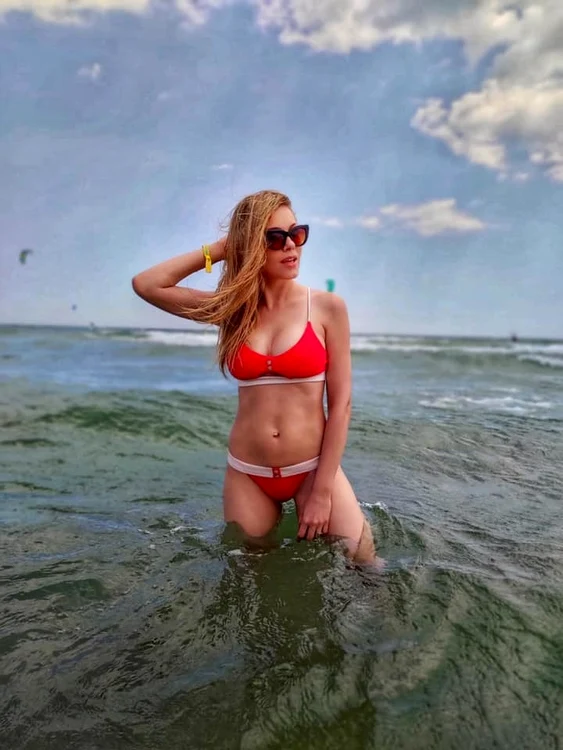 andreea jpg jpeg