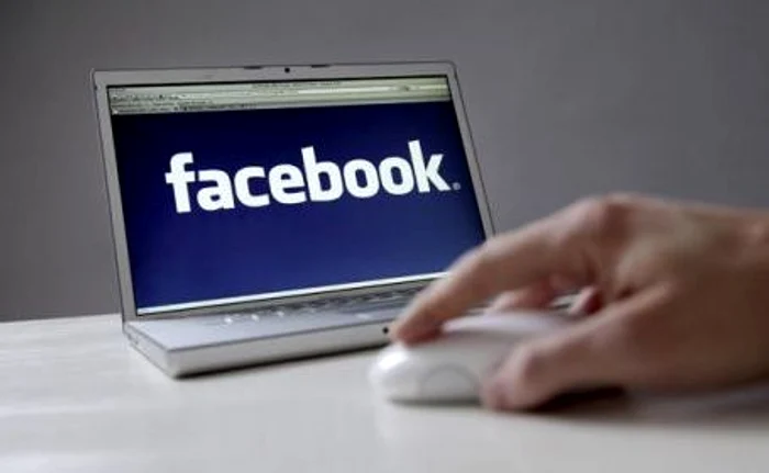 Cei doi s-au reîntâlnit pe Facebook