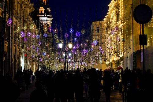 Moscova luminată noaptea, noiembrie 2022 FOTO Profimedia