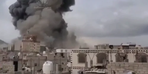 Israelul desfășoară atacuri aeriene puternice asupra capitalei Sanaa FOTO captura video X