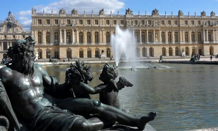 Ajutor «de urgenţă» în valoare de 15 milioane de euro pentru Palatul de la Versailles  «Este imperativ să fie susţinut castelul devastat de pandemie» jpeg
