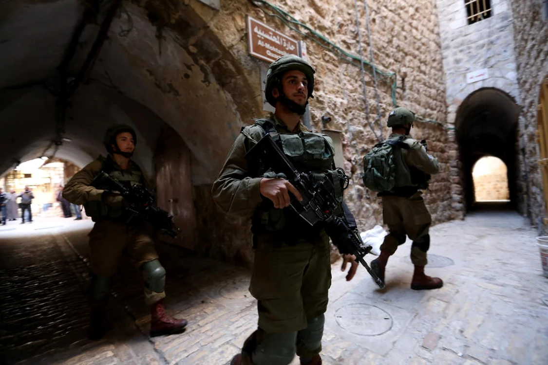 Soldați israelieni în Cisiordania FOTO EPA-EFE / Abed Al Hashlamoun