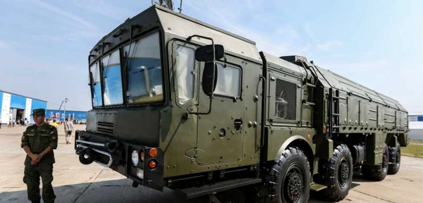 Rachetele Iskander au o viteză de zbor de 2.100 m/s şi o rază de acţiune
de 500 km.  FOTO: TASS