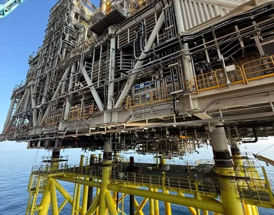 Platforma Neptun Alpha a fost instalată în Marea Neagră. FOTO Facebook Bogdan Ivan