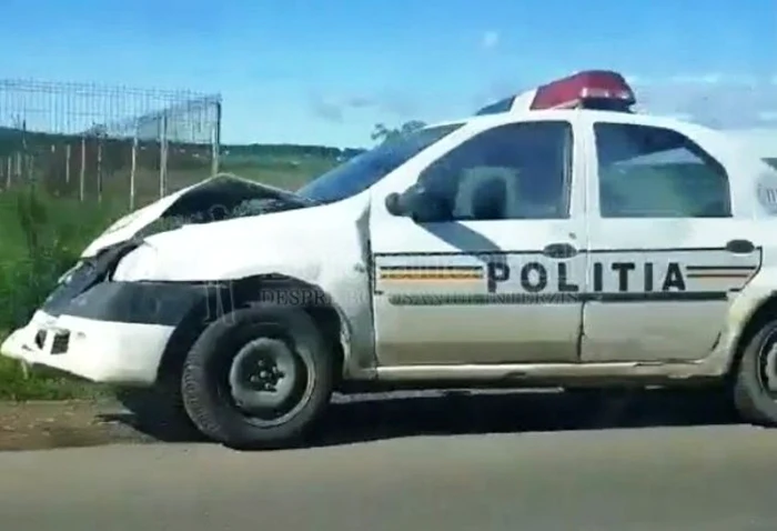 Două maşini de Poliţie s-au ciocnit în judeţul Botoşani FOTO botosaneanul.ro