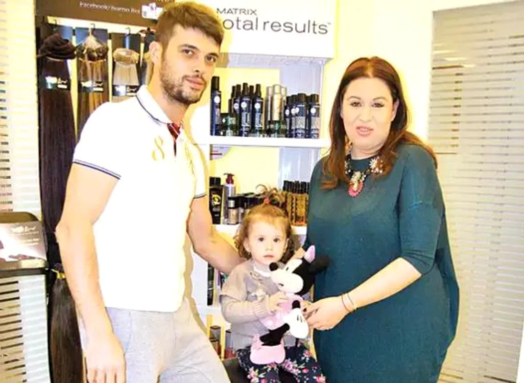 Oana Roman are numai cuvinte de laudă la adresa soţului ei, Marius Elisei, care o ajută şi în afaceri, dar şi la creşterea fiicei lor