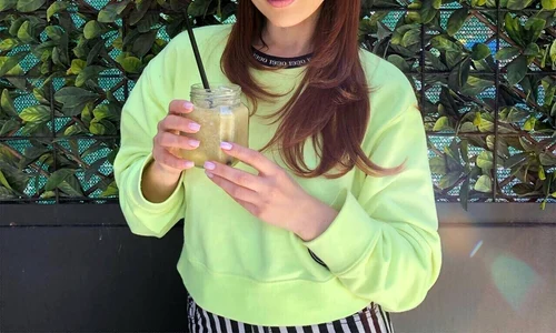 1 elena gheorghe energizant smoothie elvis presley sala palatului jpg jpeg