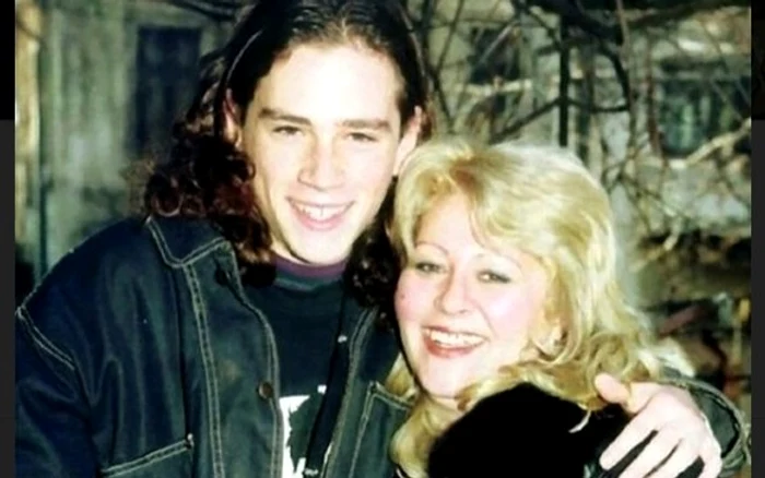 
    Mirabela Dauer nu și-a văzut fiul de 20 de anifoto: arhivă personală  