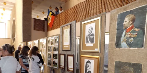 expoziţie severinului şi regalitatea FOTO Corina Macavei 