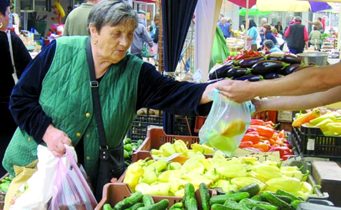 Producătorii de legume îşi vor vinde recolta într-un spaţiu nou