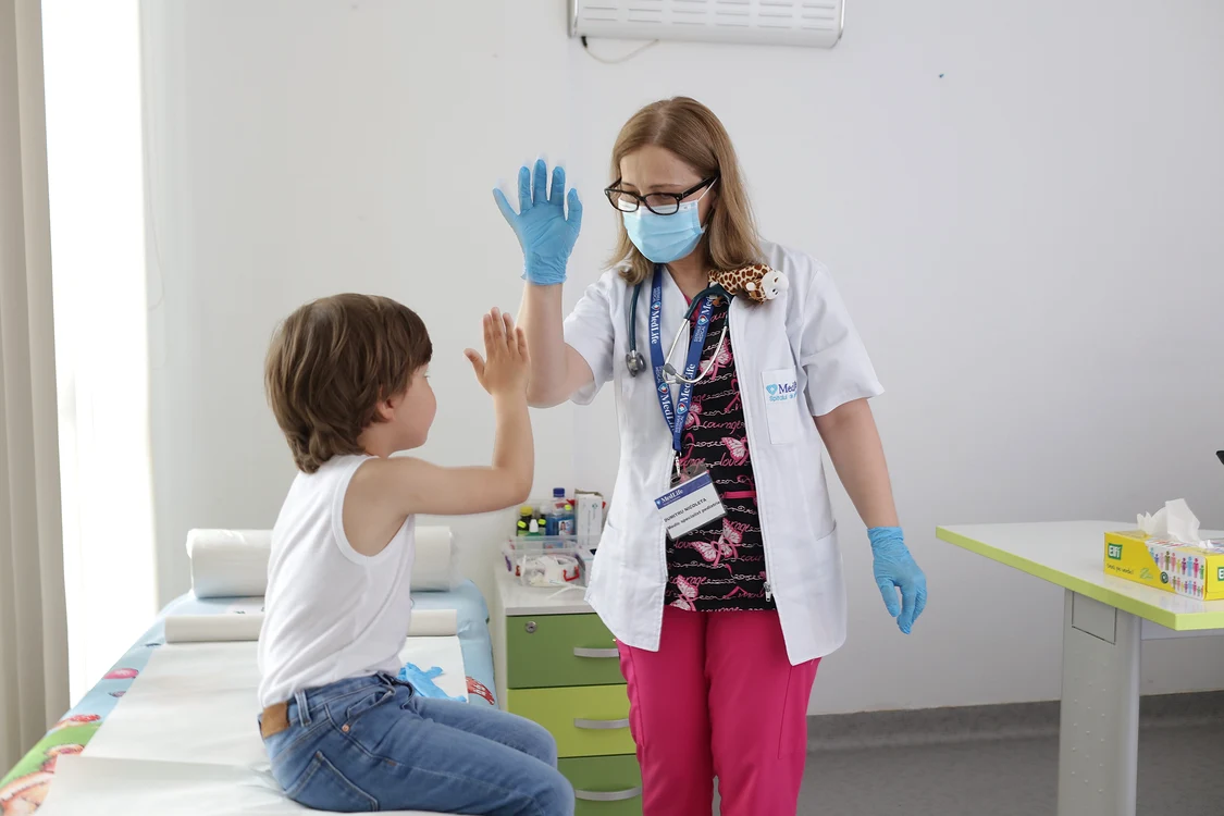 2 iunie  Dr  Mihaila Cristina Enterovirozele la copii JPG