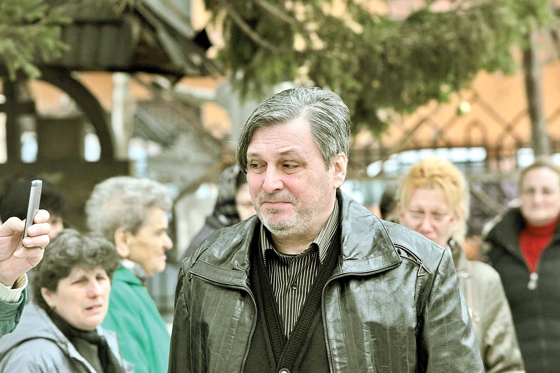 Cornel  Galeş