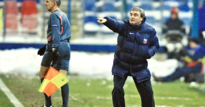 Stoichiţă (dreapta) mizează pe câteva achiziţii bune