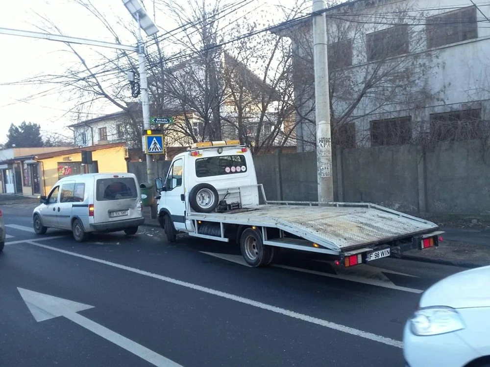 Pe 13 ianuarie, a avut loc o tamponare pe Șos, Chitilei, pusă pe seama carosabilului alunecos