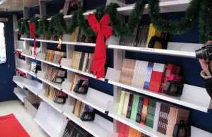 Bibliobusul va promova cartea şi lectura