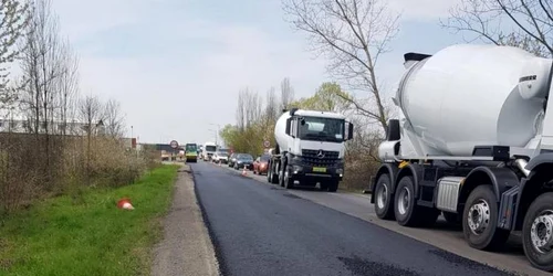 lucrari pe dn 68 a intre margina si holdea foto drdp timisoara