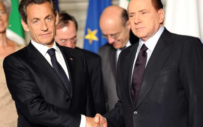 Silvio Berlusconi îl atacă pe Nicolas Sarkozy FOTO: Mediafax