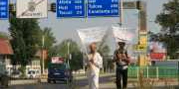 rosia montana protest bacau foto lucian muntean 