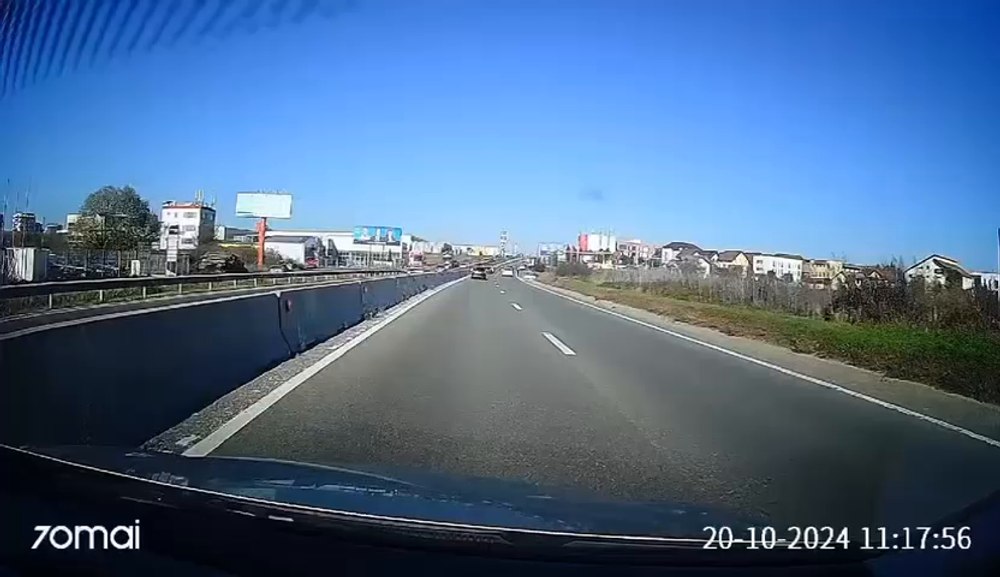 Cum se apără polițiștii acuzați că au folosit „scuturi umane”. Impactul violent al mașinii furate de „Dracula”, în imagini