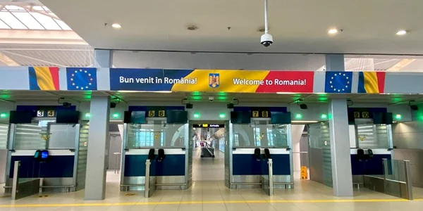 foto frontieră aeroport Henri Coandă Foto CNAB dimensiuni jpg