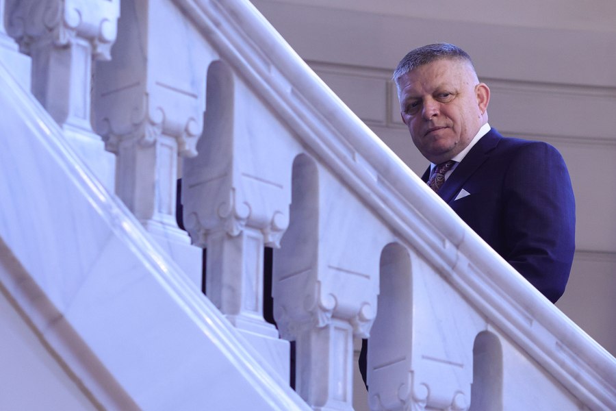 Robert Fico spune că nu va trimite trupe într-un eventual conflict NATO-Rusia: „Nimeni nu va trimite soldați slovaci să lupte împotriva Rusiei”