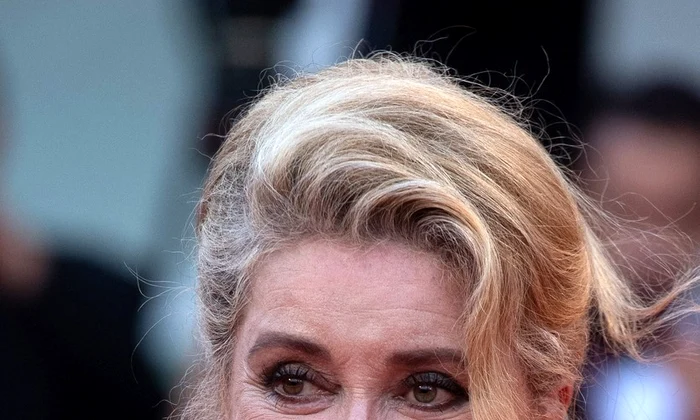 1 catherine deneuve la venetia in jean paul gaultier 1 jpg jpeg