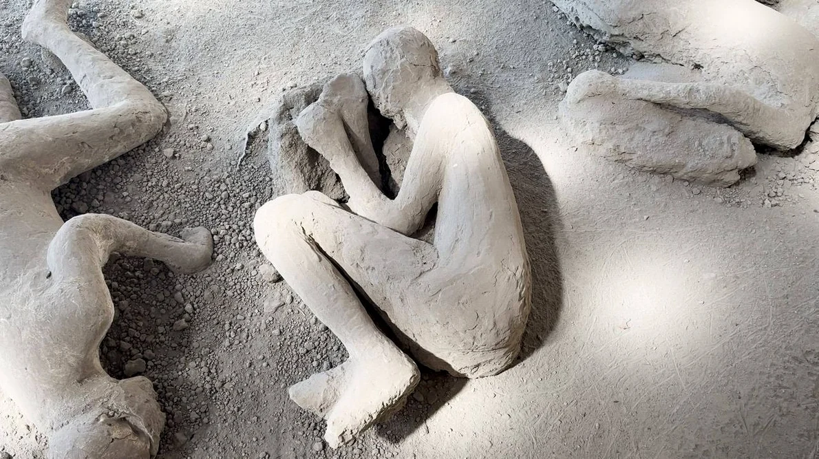 Trusă medicală, cercetată de arheologi (© Pompeii - Parco Archeologico)