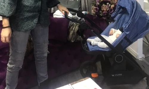 Monica Iagăr a venit cu micuțul Efrem la clinica de înfrumusețare jpeg