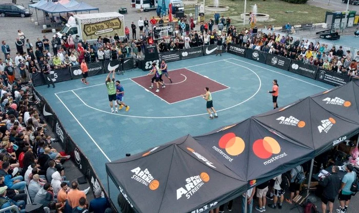 Sute de spectatori au asistat la finala națională de Streetball