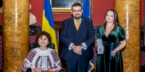 roxananitedecorata Emilija Pruteanu jpg