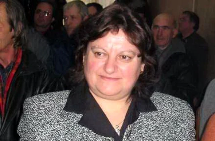 
    Soţia lui Mircea Băsescu şi-a cerut iertare pentru cele întâmplate  