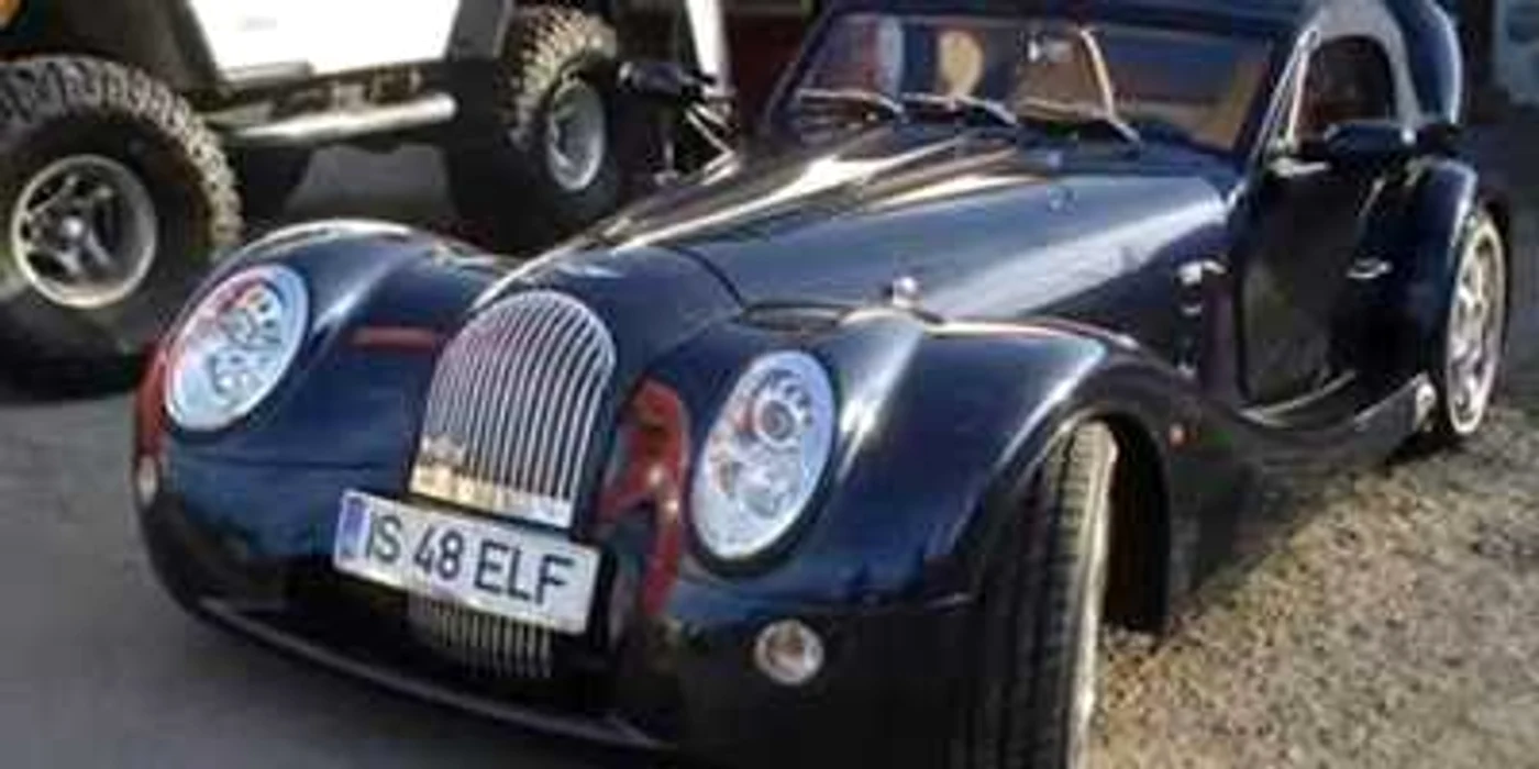 Morgan Aero 8, o bijuterie pe patru roţi de 150.000 de euro