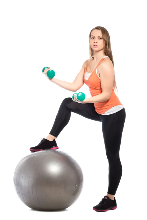 Cele mai sexy ţinute care atrag atenţia bărbatul: Echipamentul sport mulat