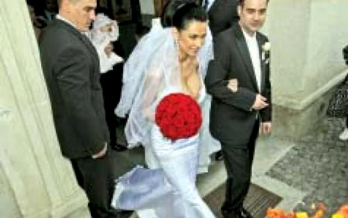 Nicoleta Luciu nu și-a invitat tatăl nici la nuntă, nici la botezul tripleţilor