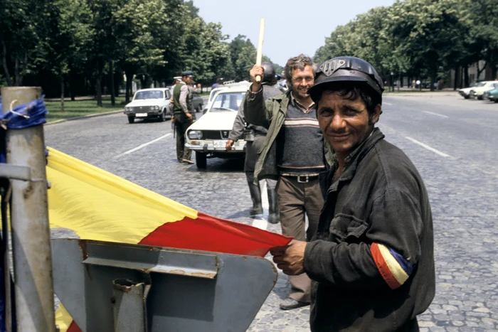 În 14 iunie, 10.000 de mineri au sosit la București, arată IICCMER.  FOTO: Getty Images