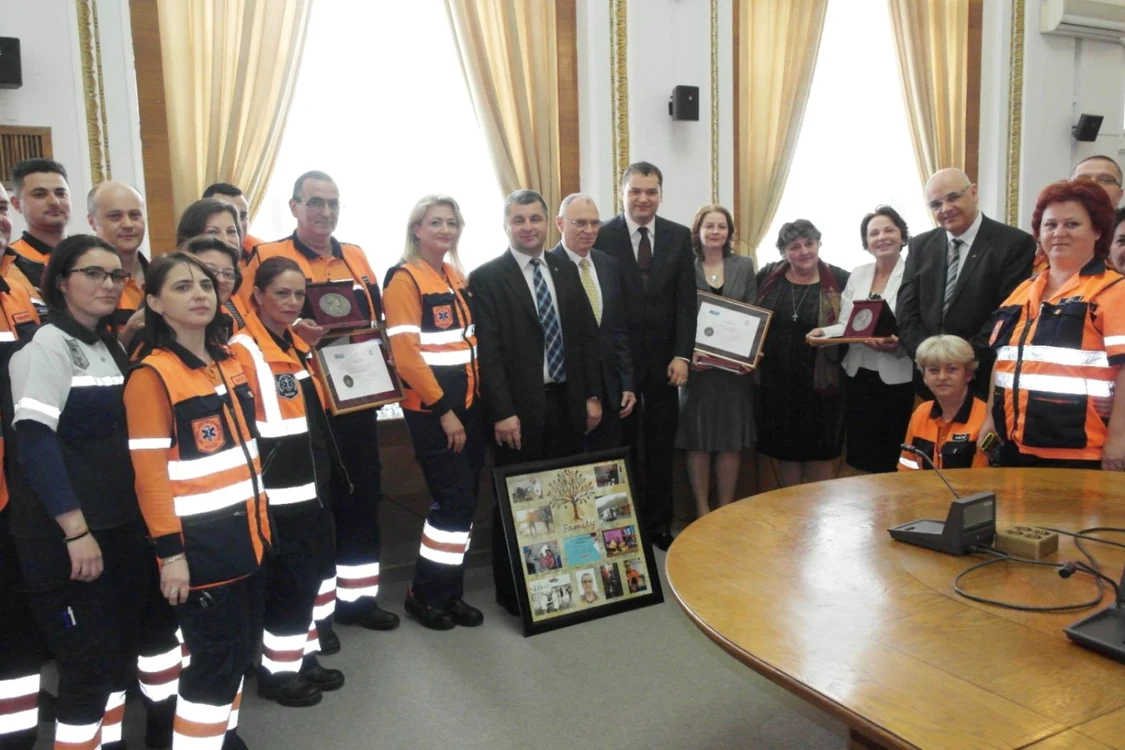 Premii pentru asistenti din medicina de urgenta Foto-Claudia Bonchis