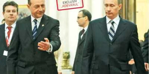 Traian Băsescu şi Vladimir Putin în 2008, la Summitul NATO de la Bucureşti    