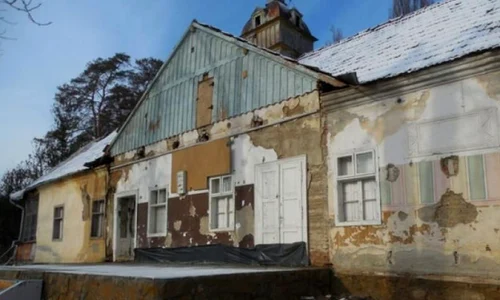 Descoperire extrordinară în pereţii casei lui Iuliu Maniu  A fost ascunsă acolo de 80 de ani jpeg