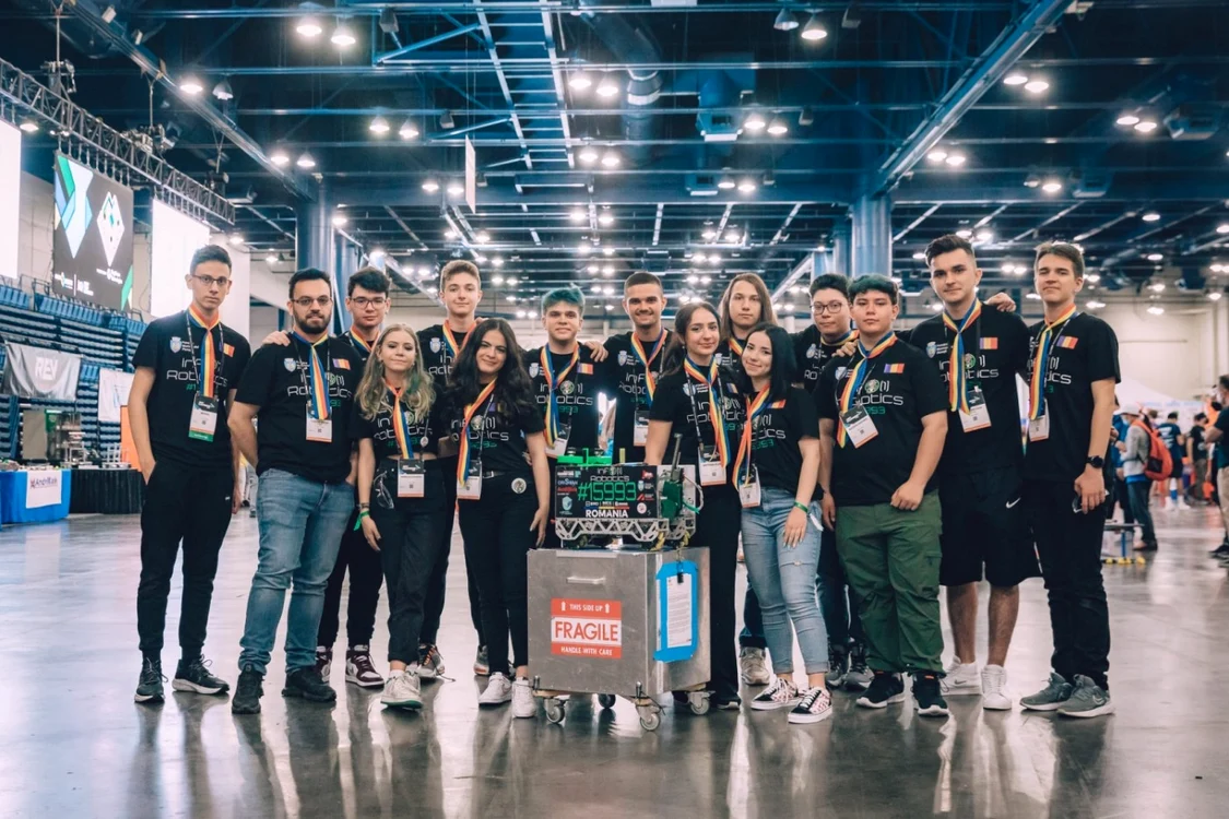 echia robotica caragiale ploiesti