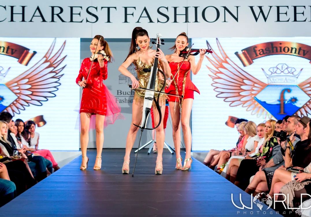 
    Fetele de la Amadeus au lăsat de-o parte inhibiţiile aseară, la Bucharest Fashion Week  