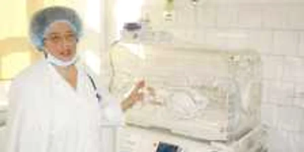 Doctoriţa Marieta Ştefănescu, şefa secţiei de neonatologie a Spitalului Câmpulung
