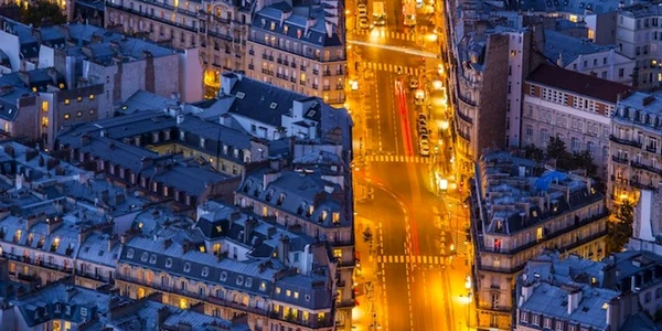 Cartierul Montparnasse din Paris în momentul înserării FOTO Mathieu Dupuis/ mymodernmet.com