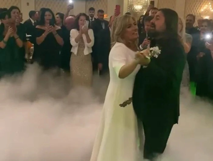 Gigi Gheorghiu și mireasa sa, pe ringul de dansfoto: arhivă personală