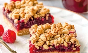 prajjitura cu faina de ovaz cu gem de zmeura jpg