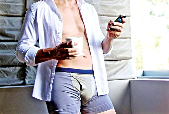 
    O pereche costă 49 $  