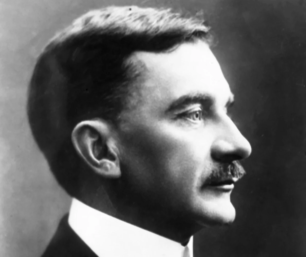 p 12 Juliu Maniu WC jpg