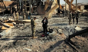 distrugere baza americana din golf jpg