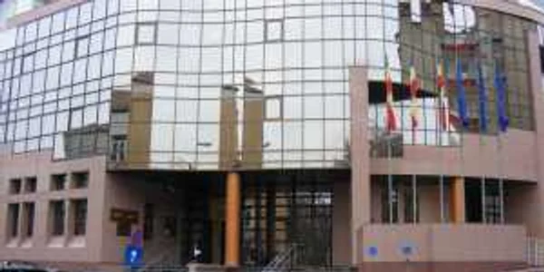 DGFP Alba verifică tranzacţiile imobiliare din perioada 2006 – 2008