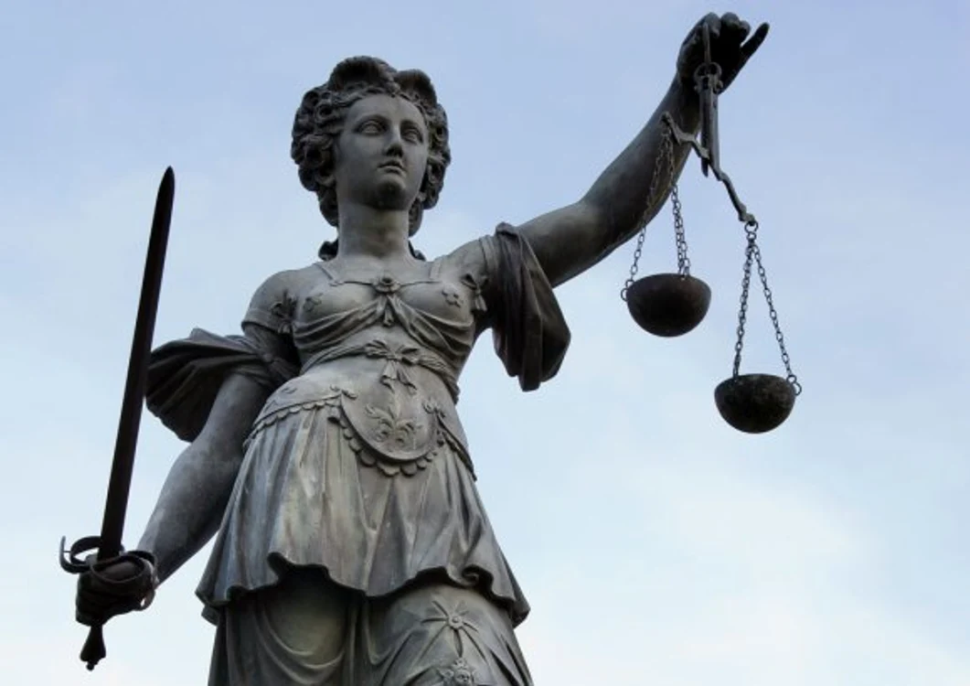 Cuvîntul anului în dicţionar: justiţie jpeg